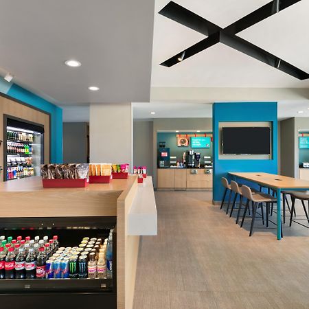 Avid Hotel - Staunton By Ihg Esterno foto