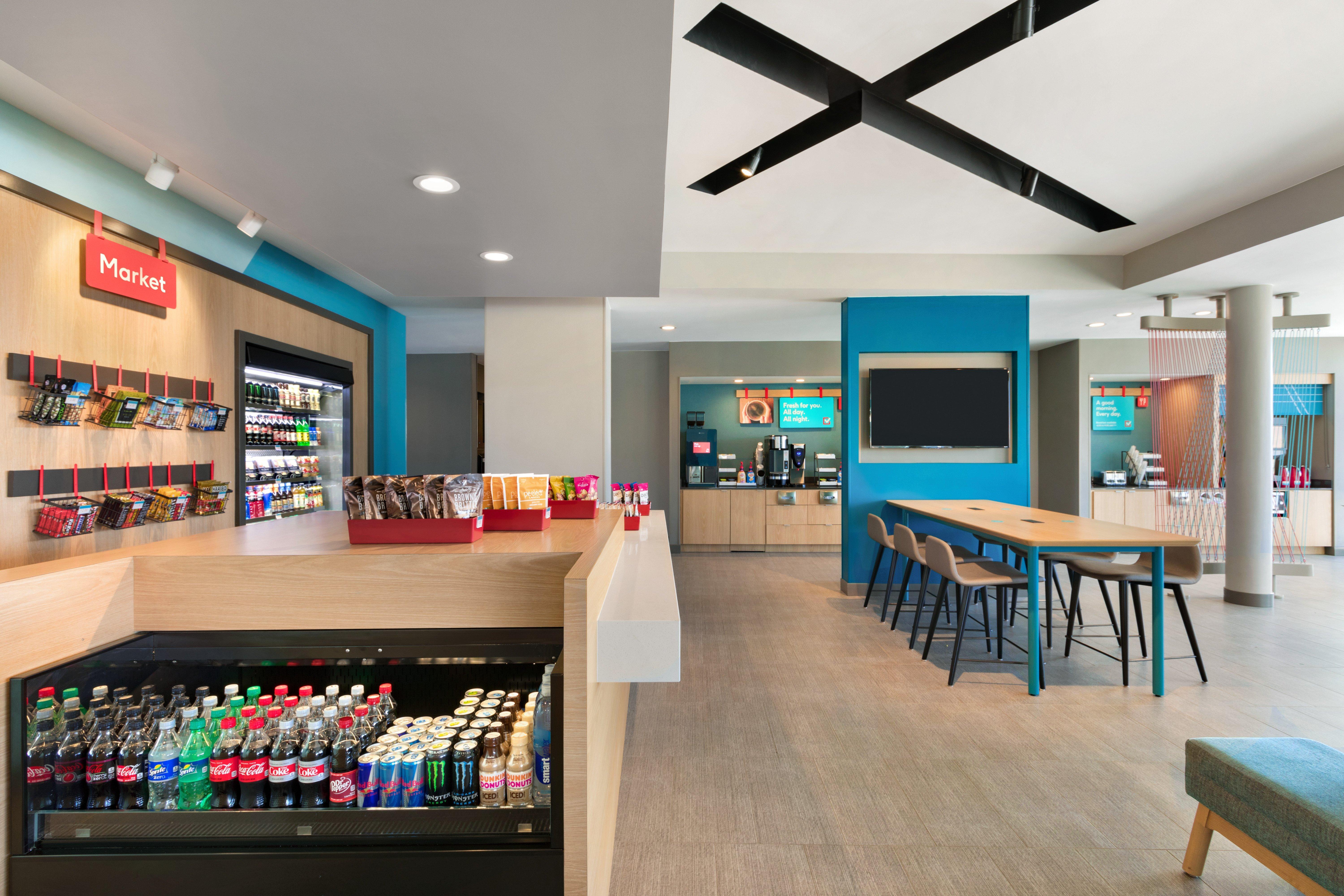 Avid Hotel - Staunton By Ihg Esterno foto